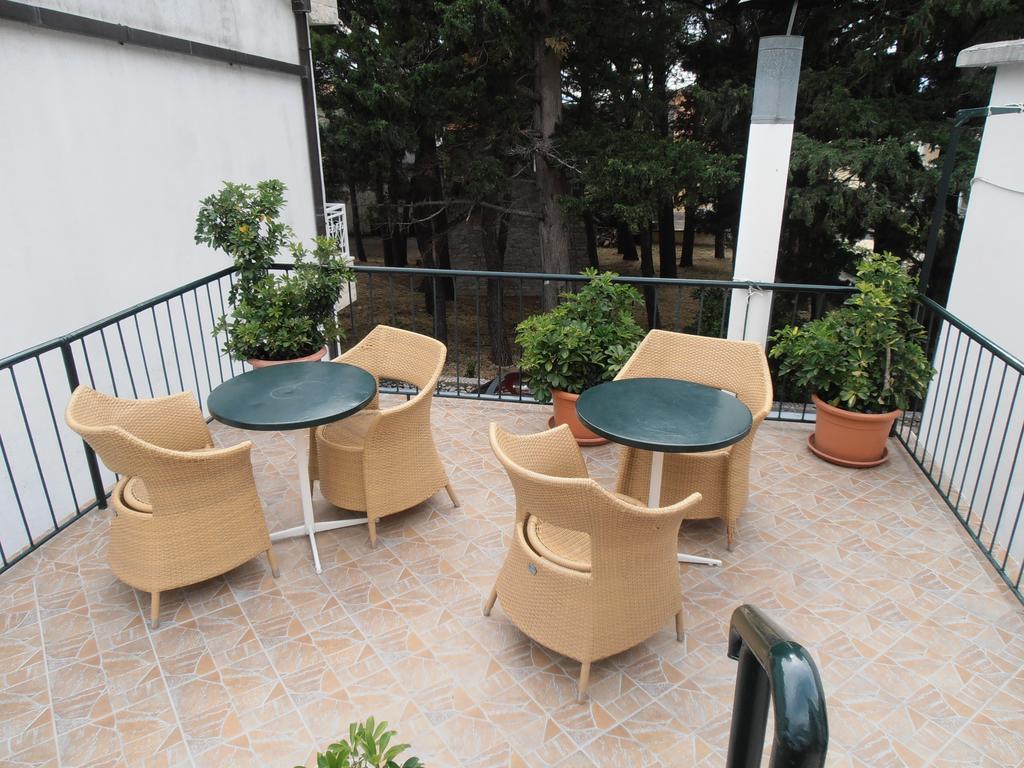 Apartment Perovic 巴什卡沃达 外观 照片